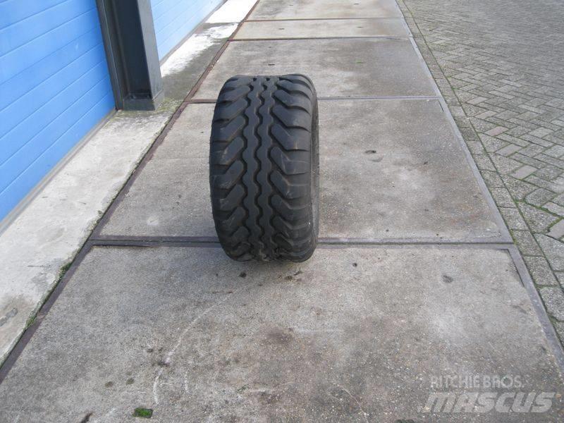 Vredestein 380/55R17 Dekk, hjul og felger
