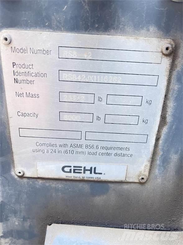 Gehl RS8-42 Teleskoplastere