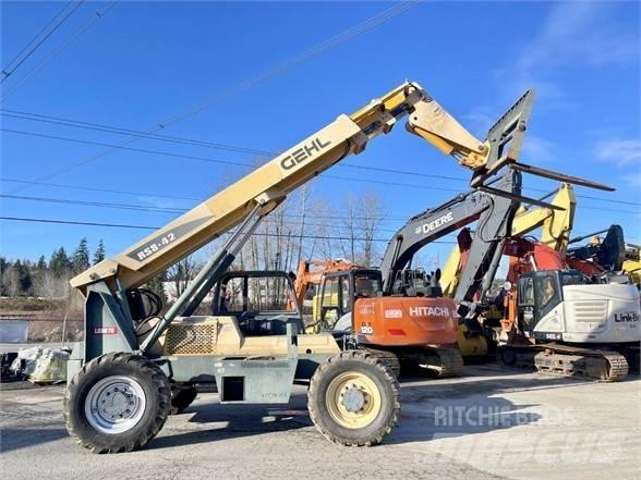 Gehl RS8-42 Teleskoplastere