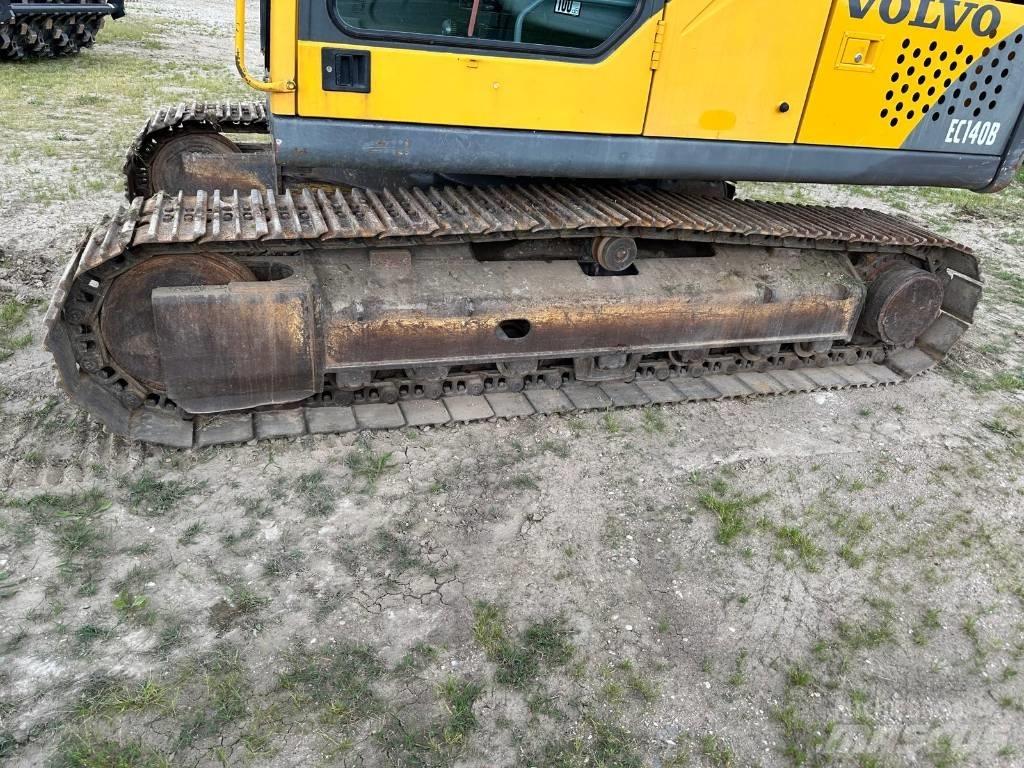Volvo EC 140 B Beltegraver