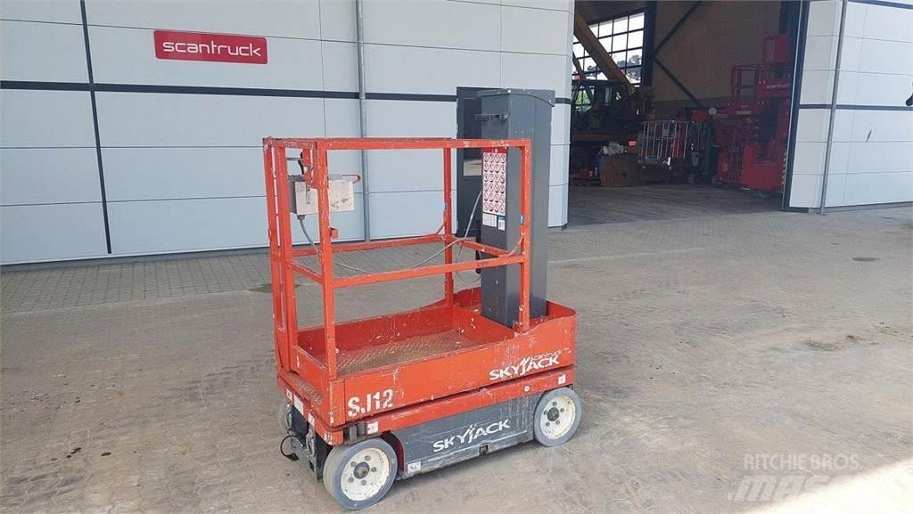 SkyJack SJ12 Personløftere