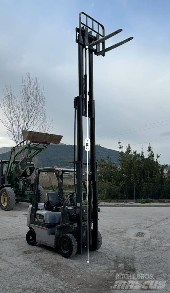 Nissan FD01 A 15 Q Diesel Trucker