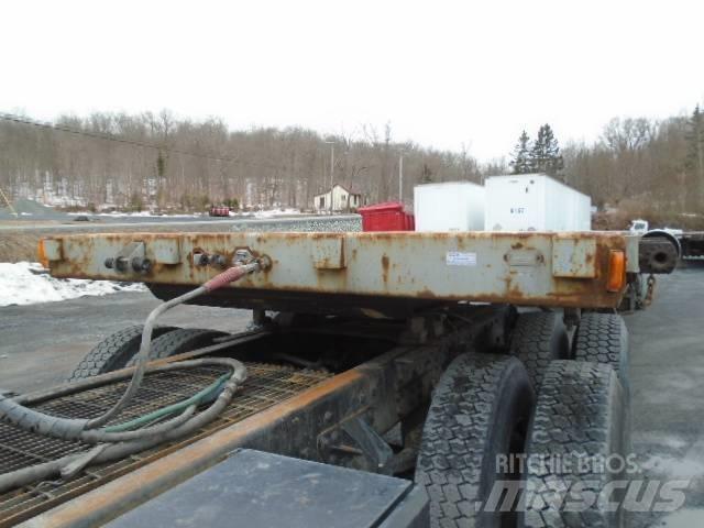 Fruehauf 48' Planhengere