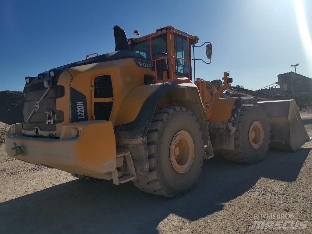 Volvo L220H, UTHYRES Hjullastere