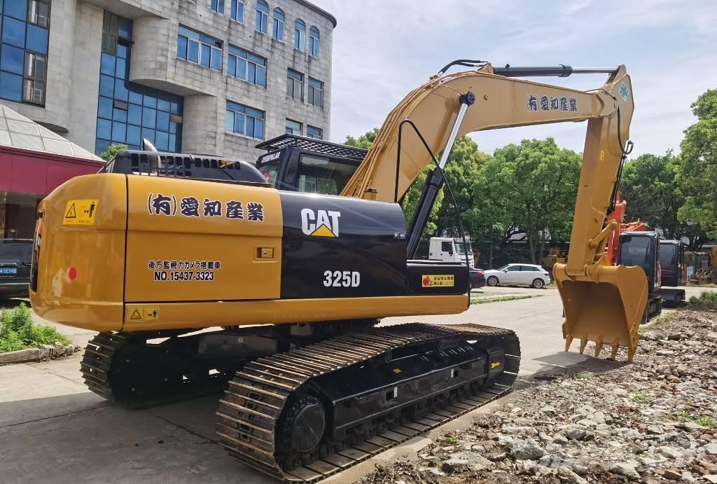 CAT 325 D Beltegraver