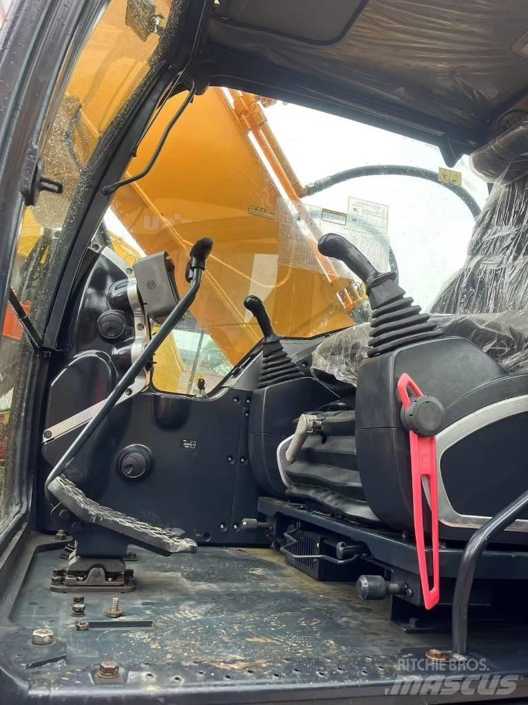 Hyundai R220LC-9S Hjulgravere