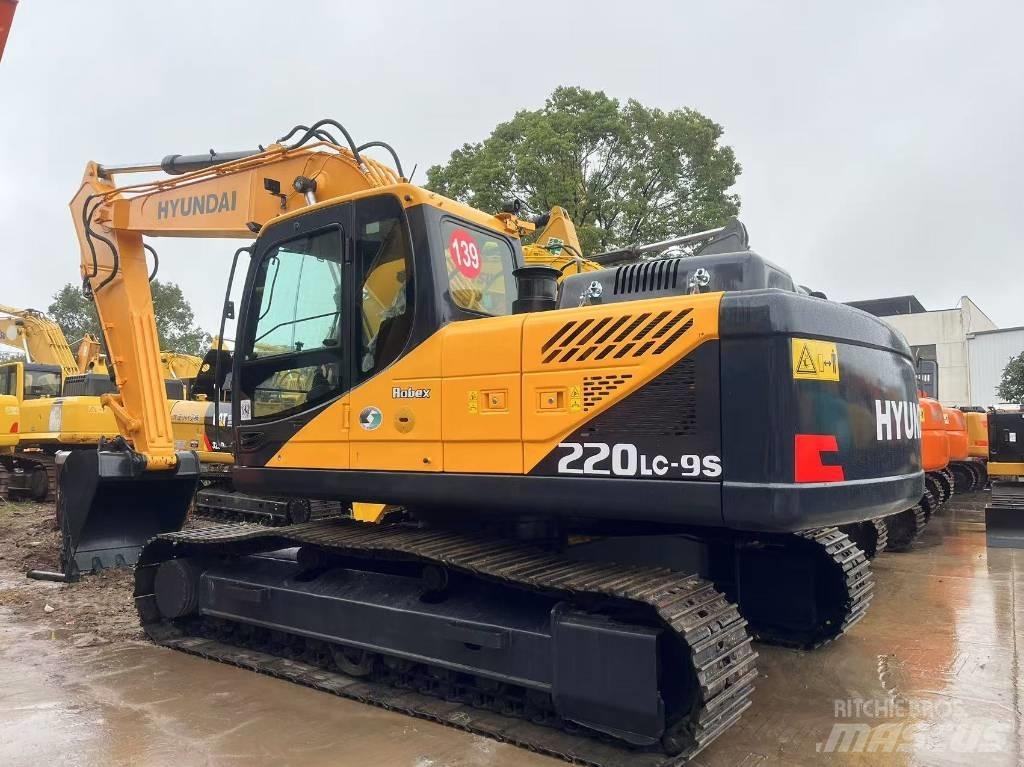 Hyundai R220LC-9S Hjulgravere