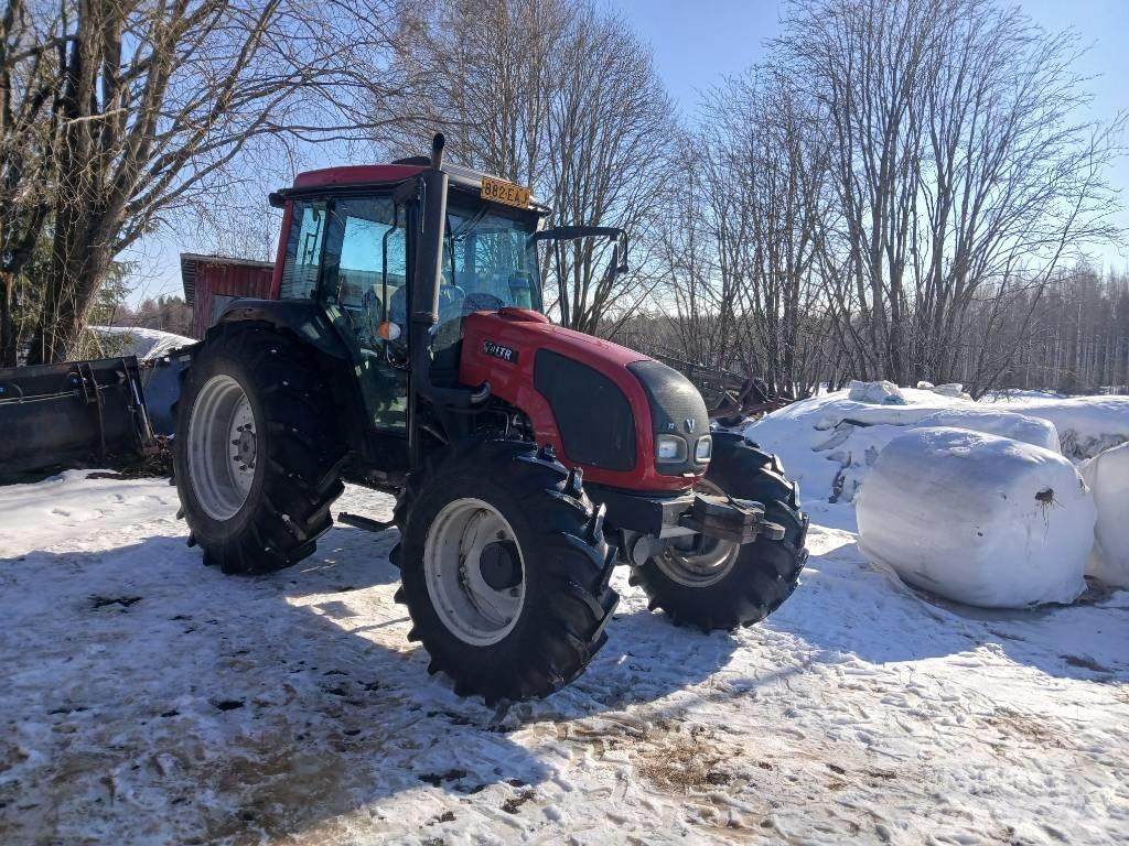 Valtra A 72 Traktorer