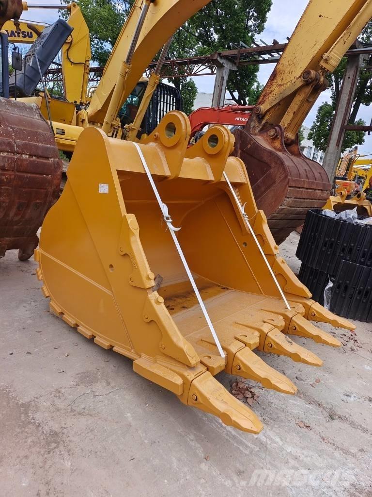 Komatsu PC 200-8N1 Beltegraver