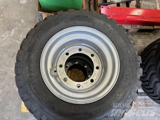 Deli Tire 380/55 17 Dekk, hjul og felger