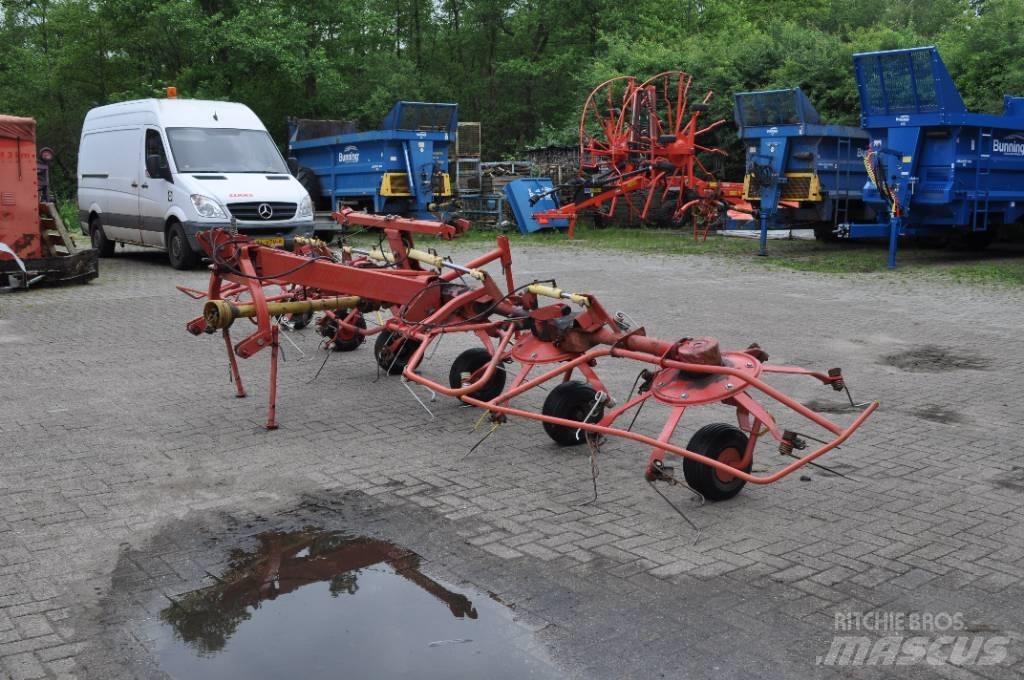 Lely Lotus 675 Raker og høyvendere