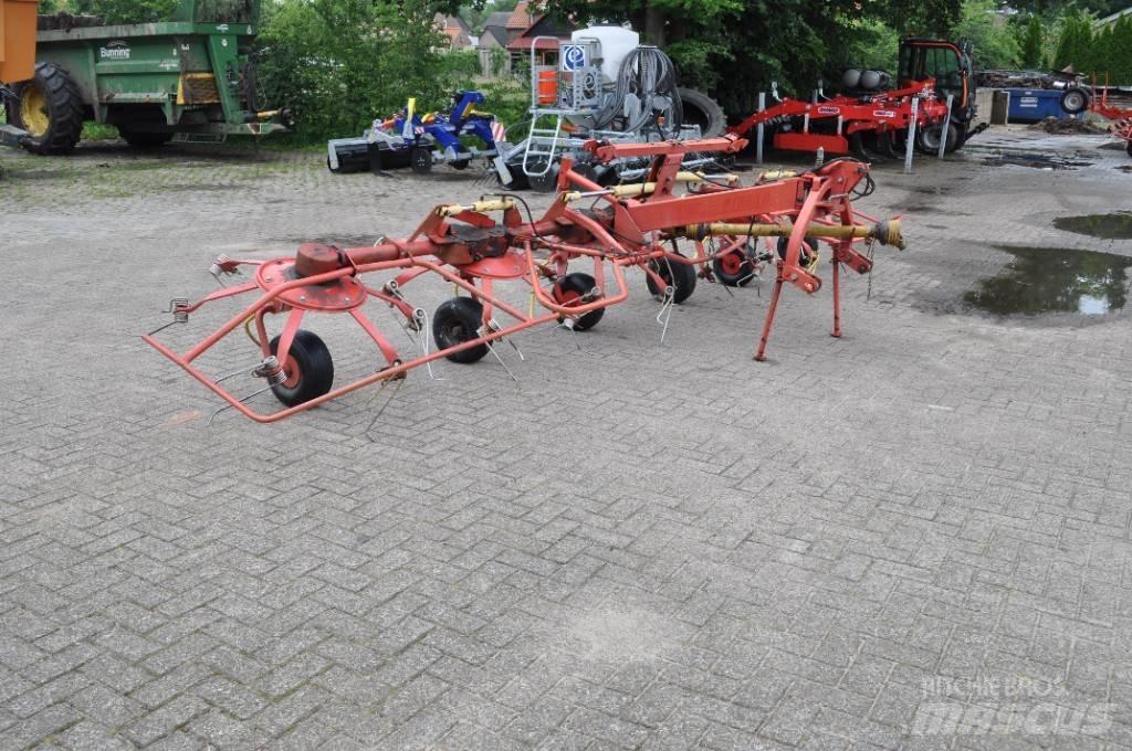 Lely Lotus 675 Raker og høyvendere