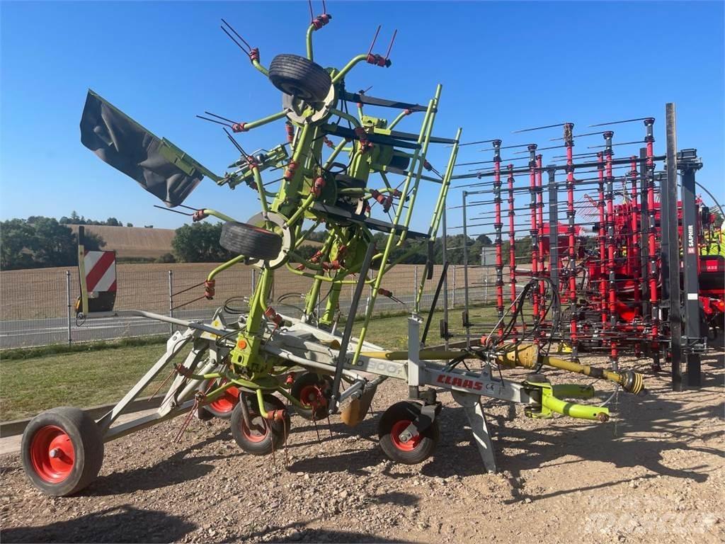 CLAAS Volto 900 T Raker og høyvendere