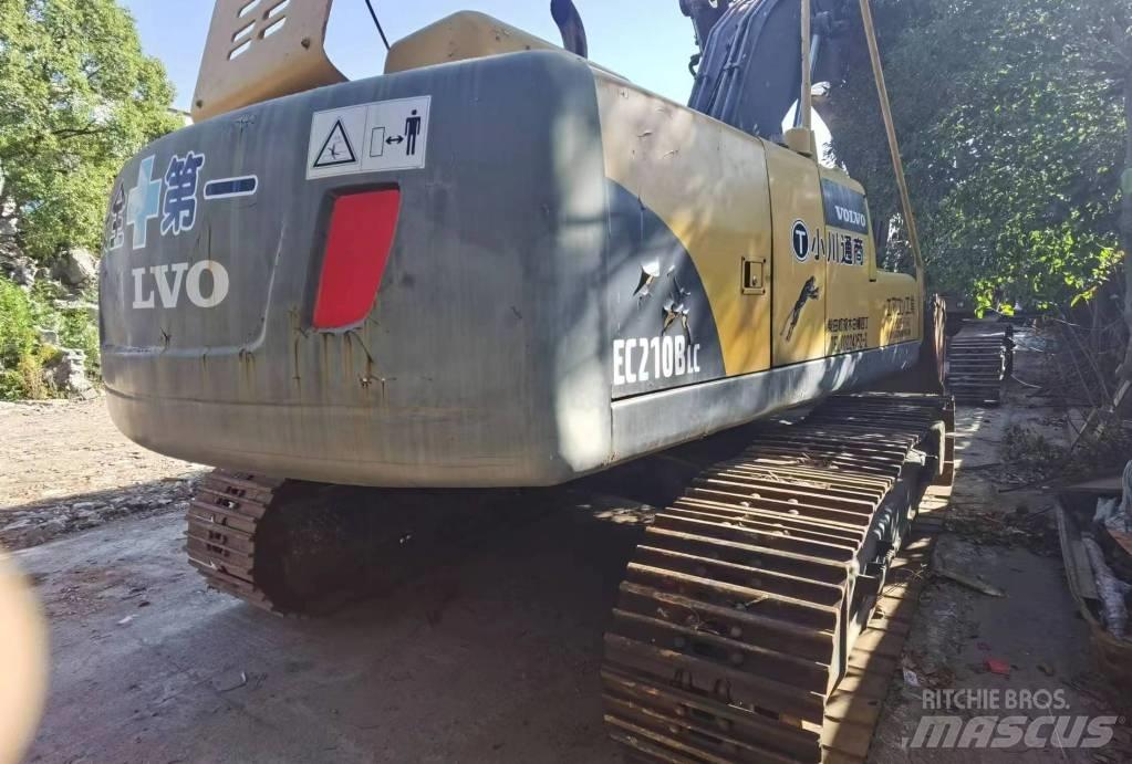 Volvo EC 210 B LC Beltegraver