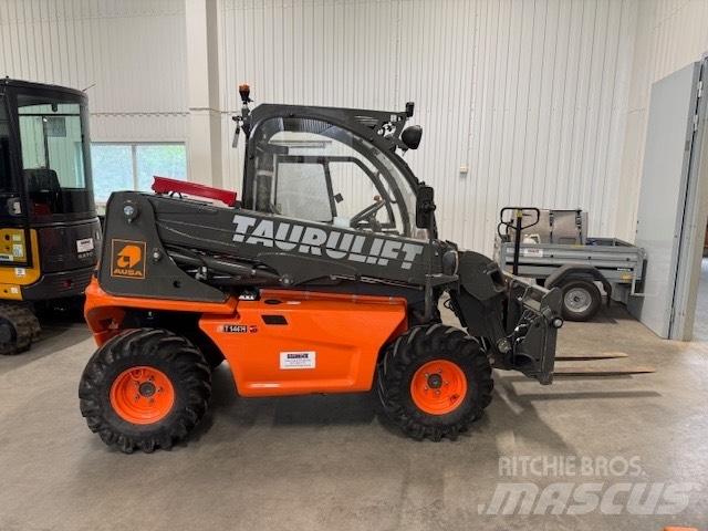 Ausa T 144 H Teleskoplastere