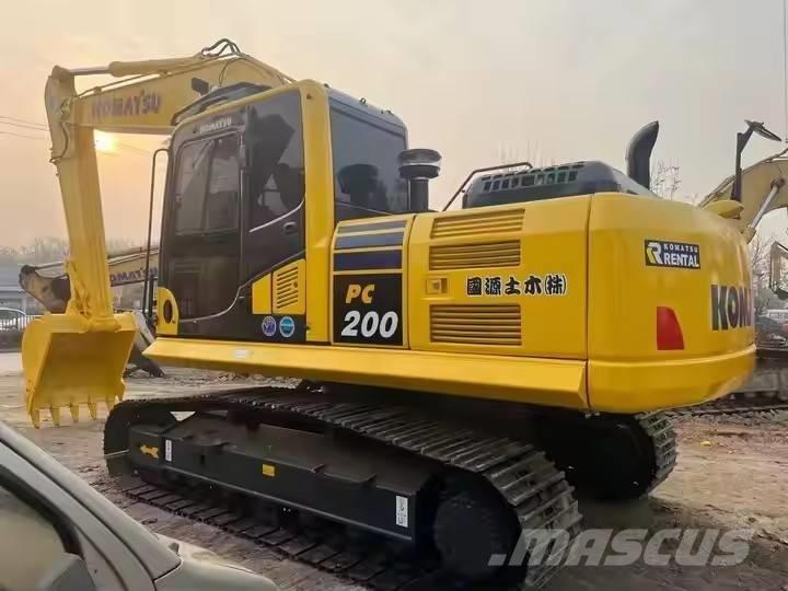 Komatsu PC 200 Beltegraver