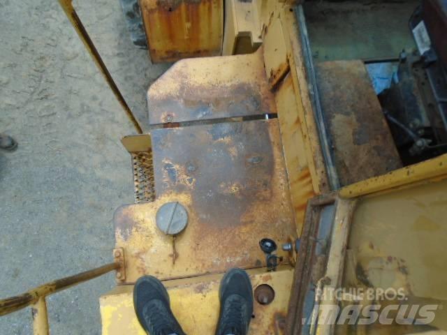 Clark 125 B Hjullastere