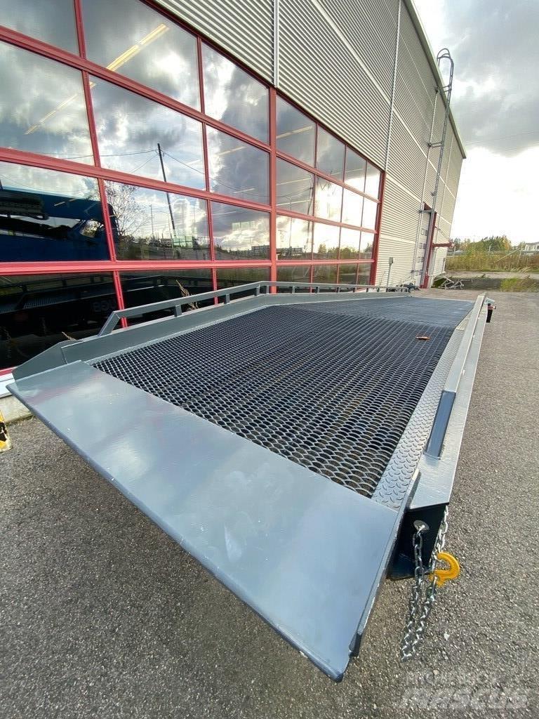  UGB UMR 10000 Truck - Annet