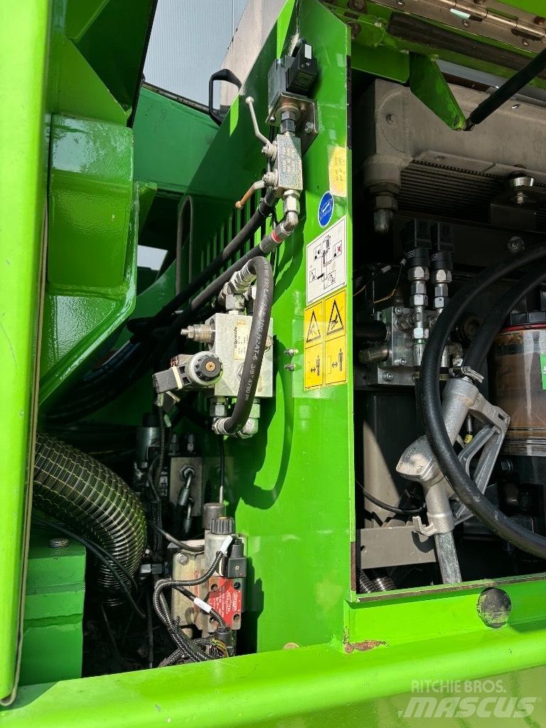Sennebogen 730 M-HD Gravemaskiner for avfallshåndtering