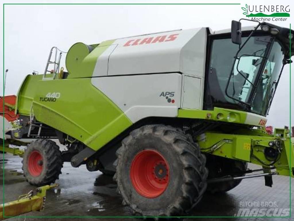 CLAAS Tucano 440 Skurtreskere