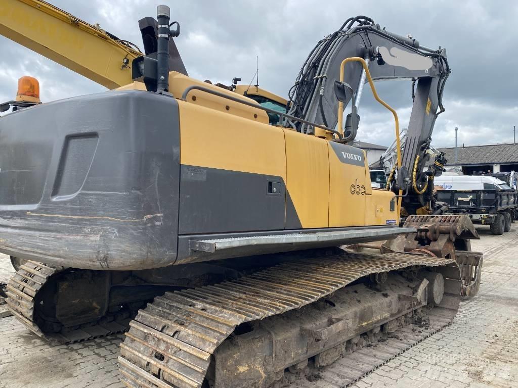 Volvo EC 220 D Beltegraver