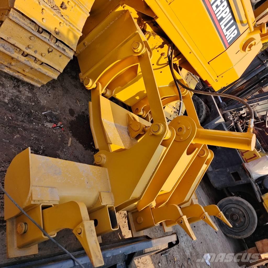 CAT D 6 M Dozere Beltegående