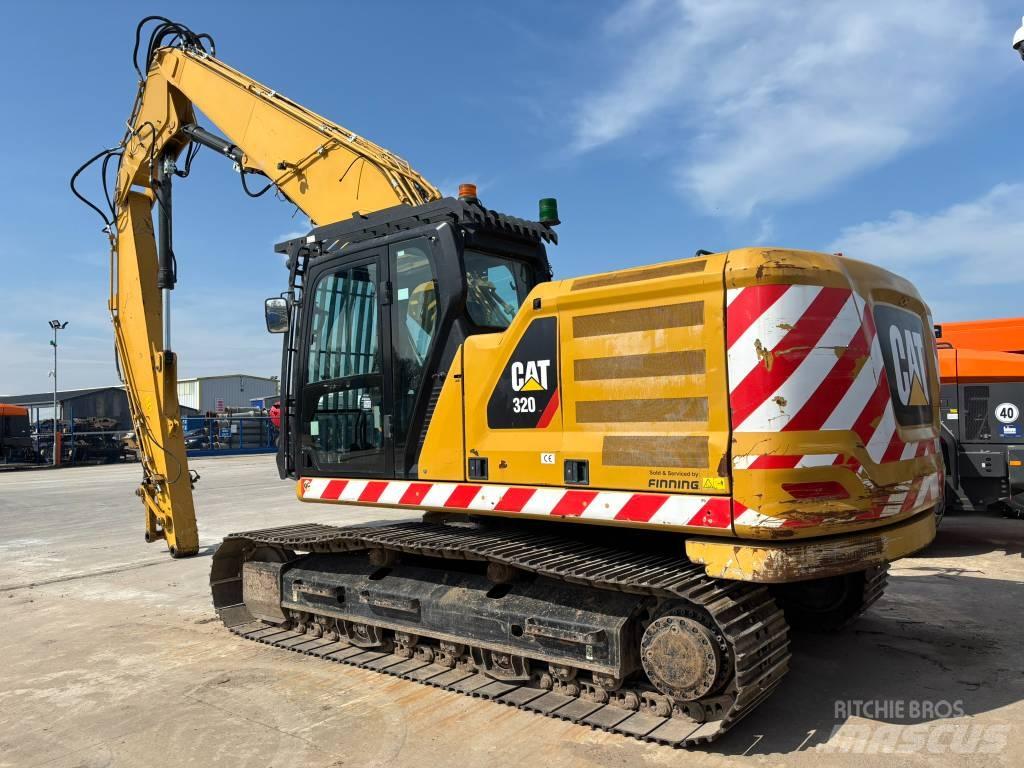 CAT 320 Highreach Gravemaskiner for riving
