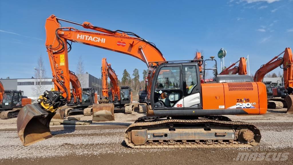 Hitachi ZX210LC-6 Beltegraver