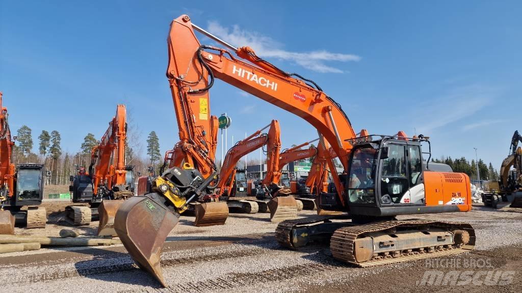 Hitachi ZX210LC-6 Beltegraver