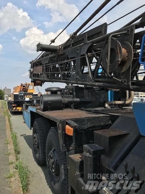 Sumitomo ST350MT Røff terreng kraner