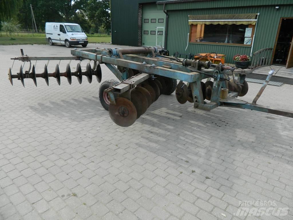 Fiskars FTR32 Skålharver
