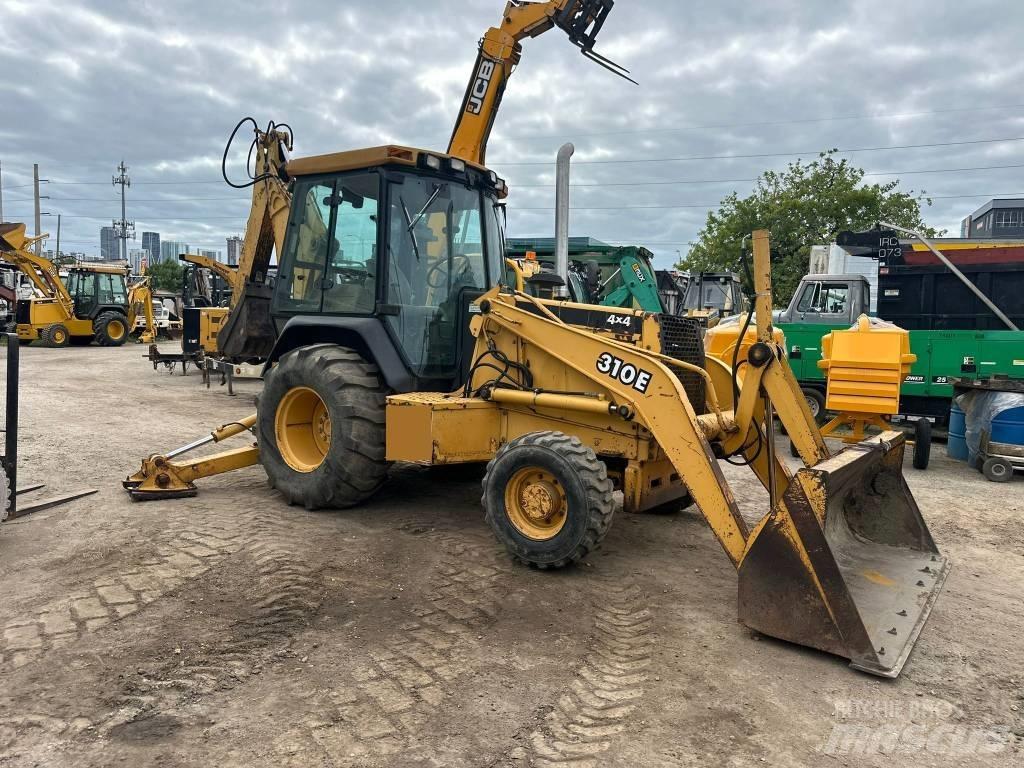 John Deere 310 E Traktorgravere