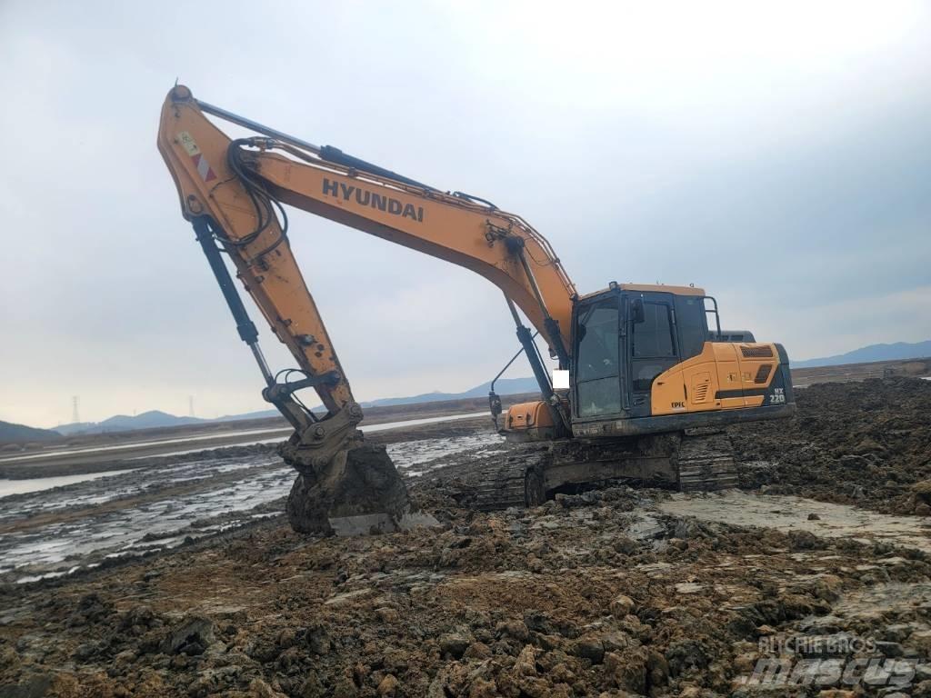 Hyundai HX 220 Beltegraver