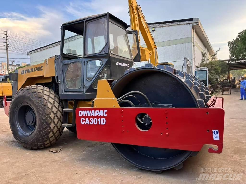 Dynapac CA 301 D Tandem Valser
