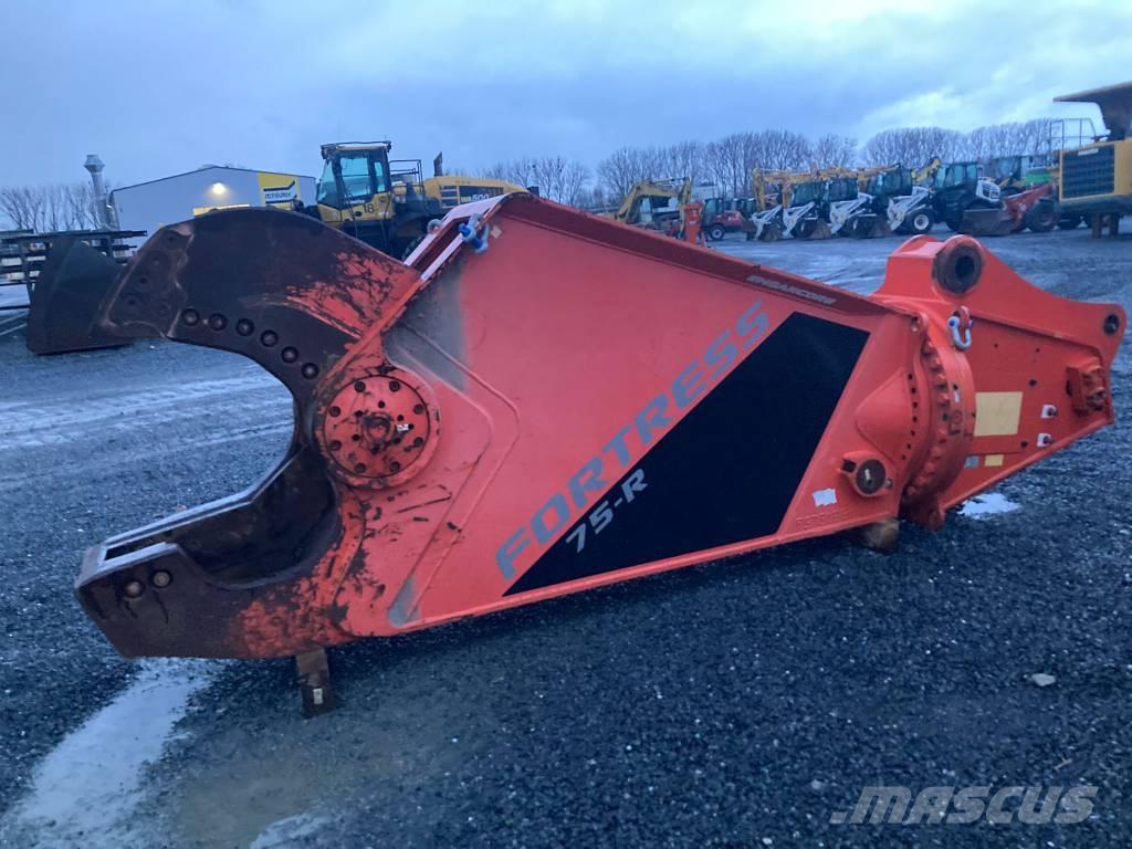  Fortress FS75 Knusere