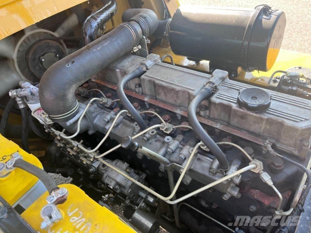 CAT DP40K2 Diesel Trucker