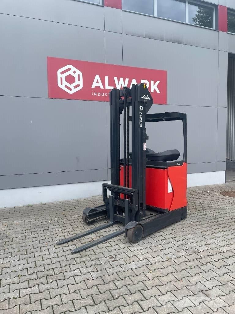 Linde R 16 Skyvemasttruck