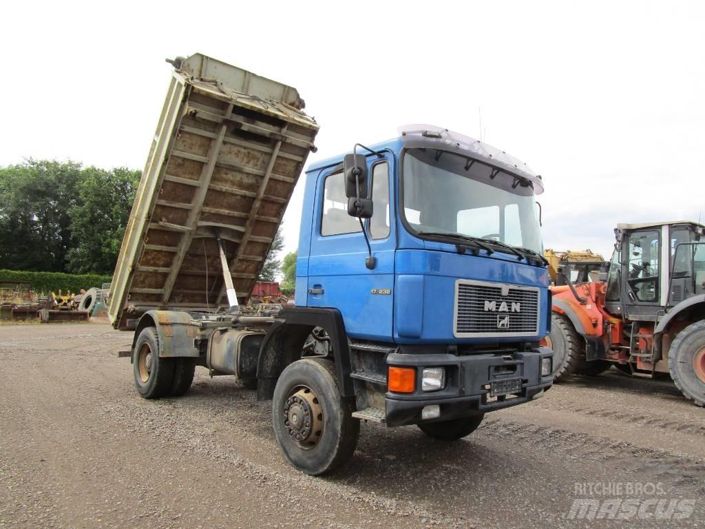 MAN 17.232 4x4 Tippbil