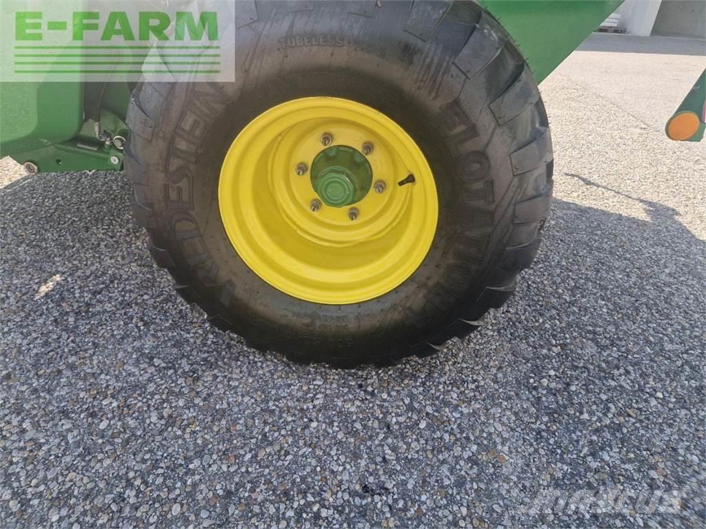 John Deere F441M Firkantpresser