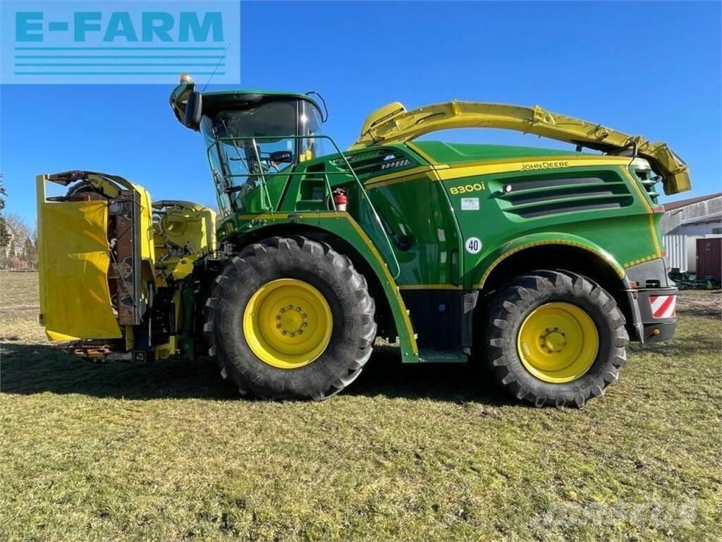 John Deere 8300 Selvdrevne fôrhøstere