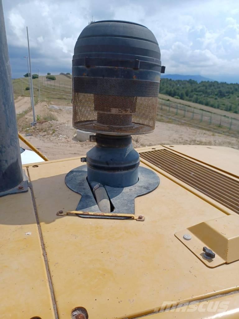 CAT 836 H Avfallspresser