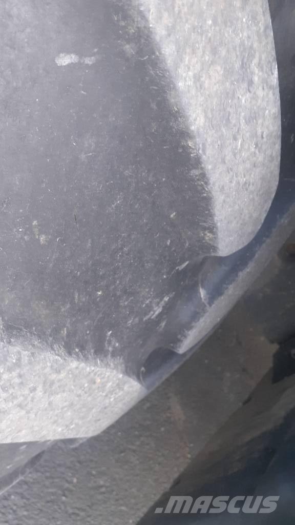 John Deere 6145 R Traktorer