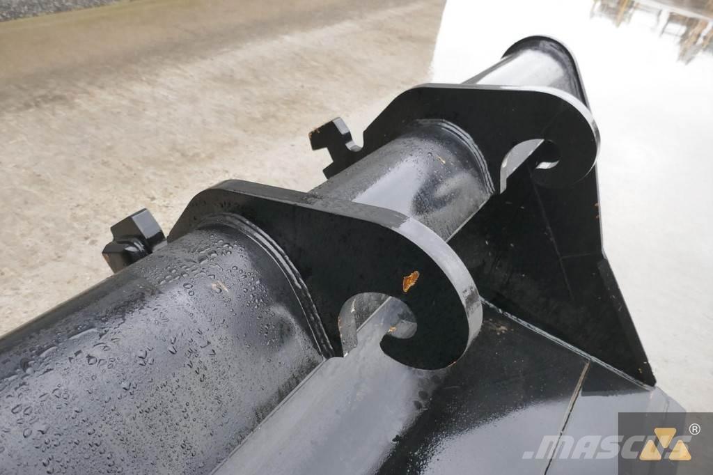 CAT 330 Bucket Skuffer