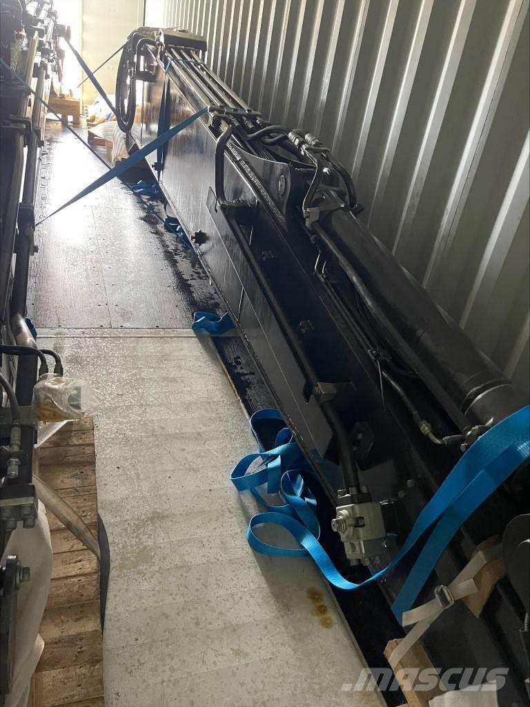Volvo EC380/EC400 Gravemaskiner med lang bom
