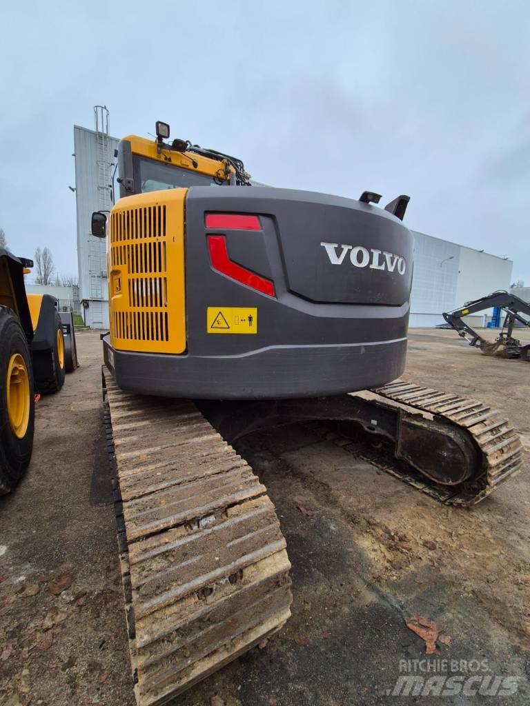 Volvo ECR 235 D Beltegraver