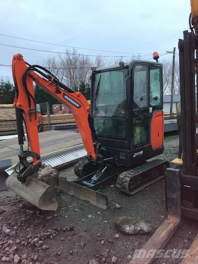 Doosan DX 19 Minigravere <7t