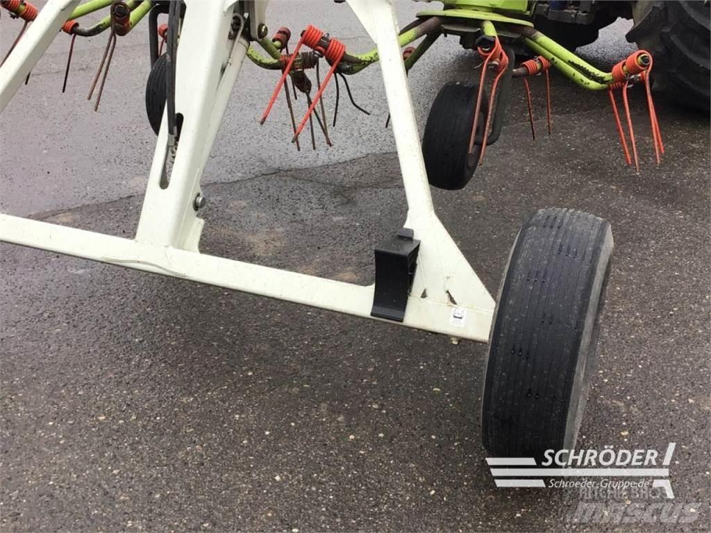 CLAAS VOLTO 800 T Raker og høyvendere