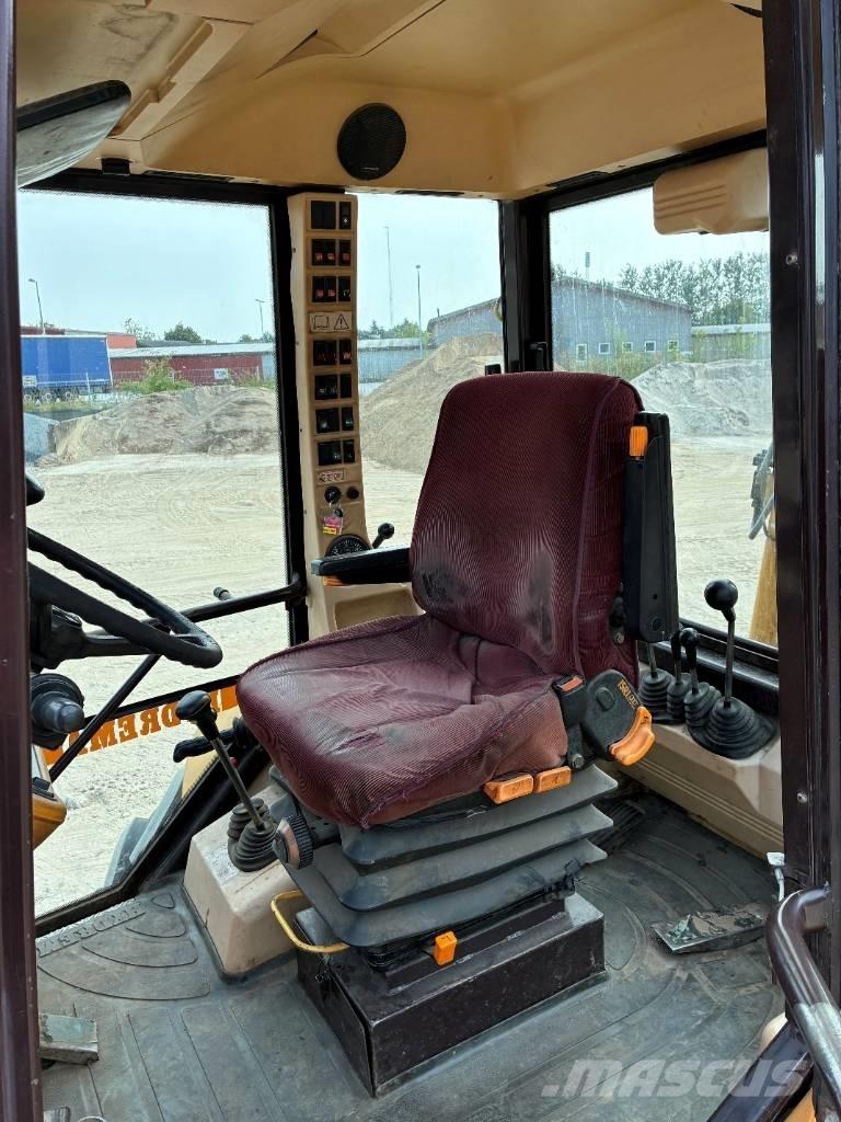 Hydrema 906 C Traktorgravere