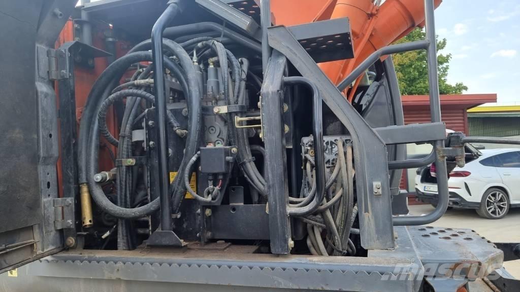 Hitachi ZX 140 W-3 Hjulgravere