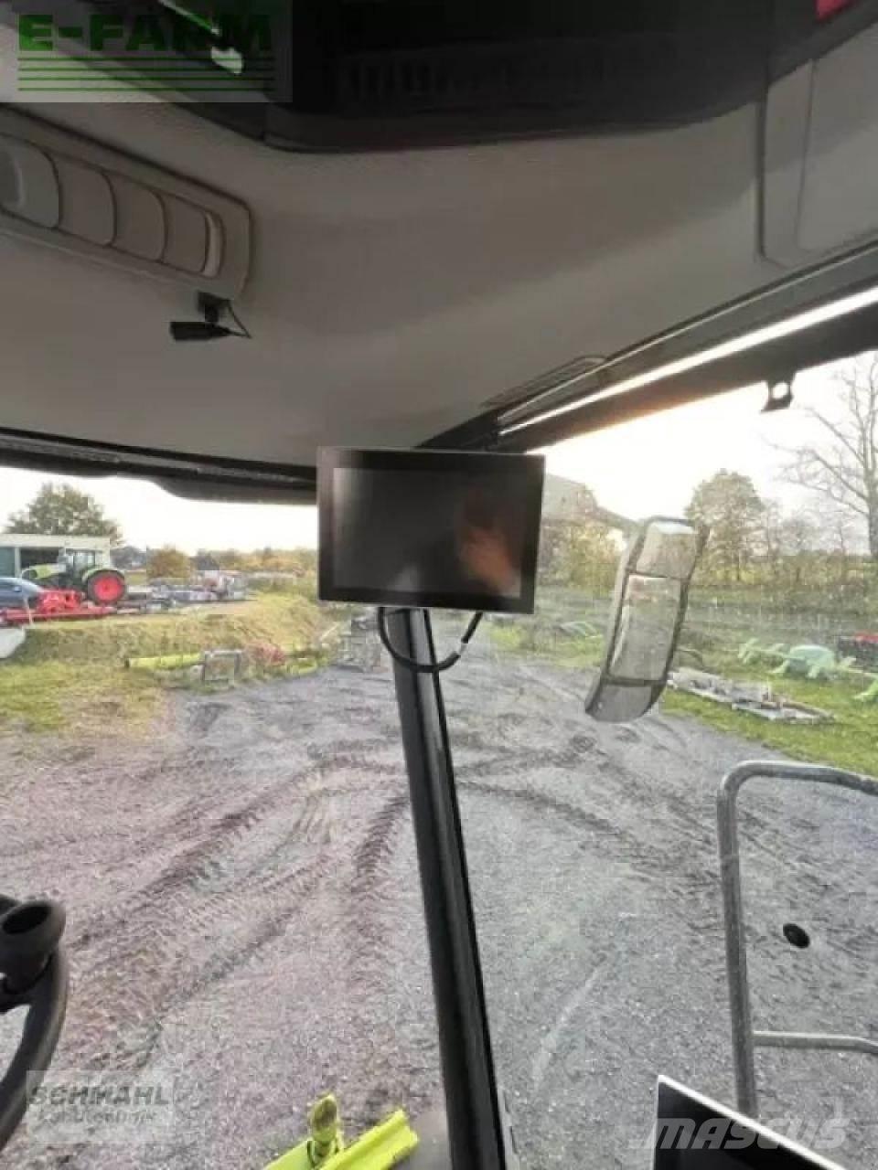 CLAAS trion 730tt Skurtreskere